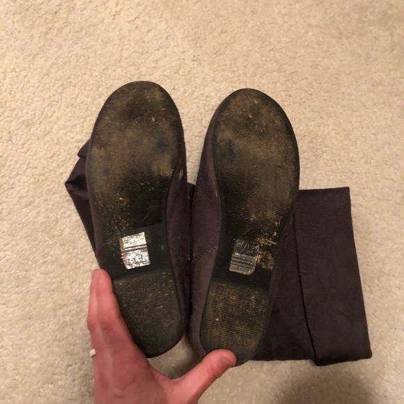 Suede boots - Picture 2 of 3